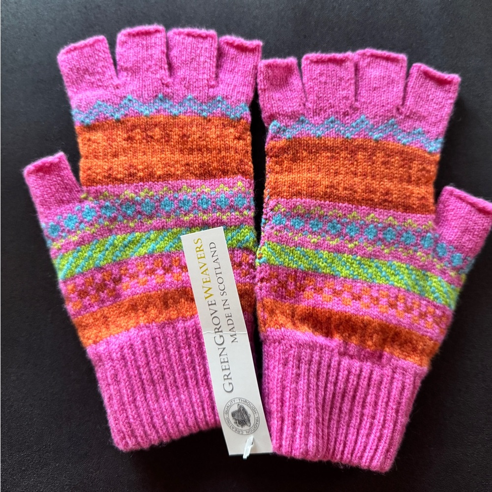 women’s wool fingerless gloves and wrist warmers